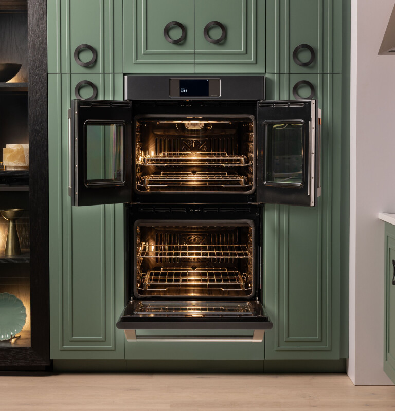 Café Professional Series 30" Smart Built-in Convection French-door Double Wall Oven CTD90FP3ZD1