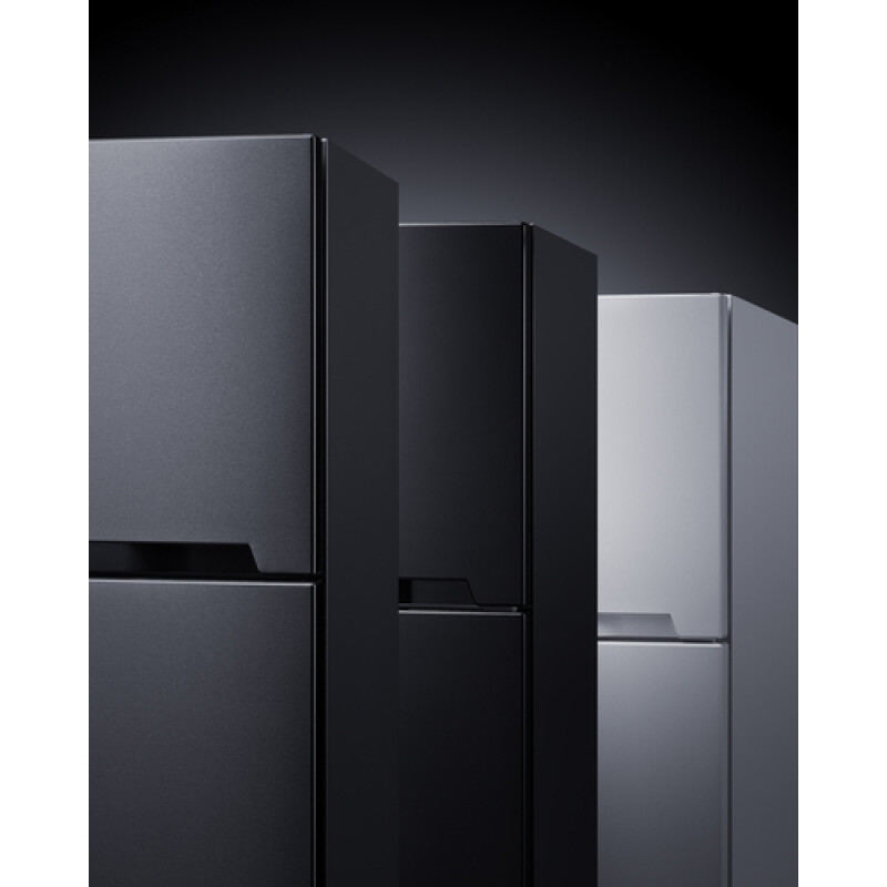 28" Wide Top-Mount Refrigerator-Freezer CTR152BLHD