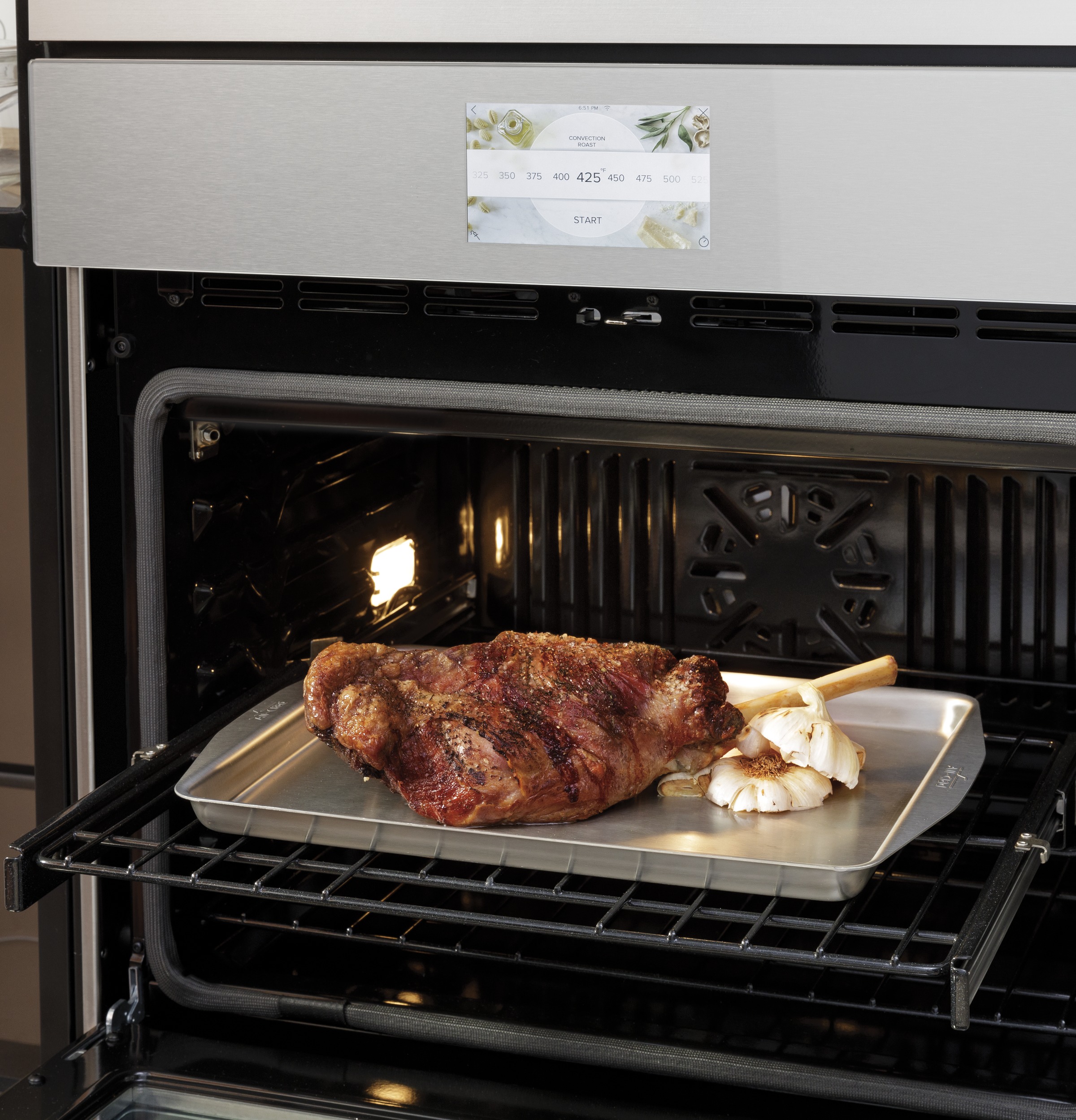CAFÉ™ 30" Smart Single Wall Oven with Convection in Platinum Glass view 6