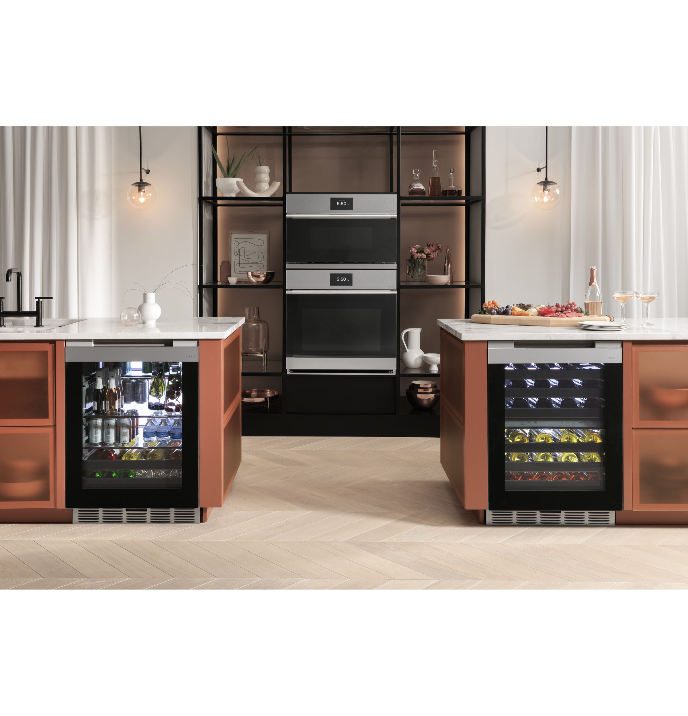 CAFÉ™ 30" Smart Single Wall Oven with Convection in Platinum Glass view 3