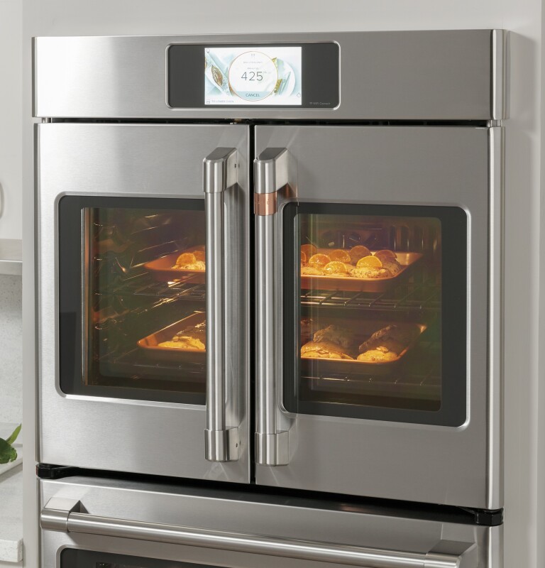 CAFÉ™ Professional Series 30" Smart Built-In Convection French-Door Single Wall Oven view 18
