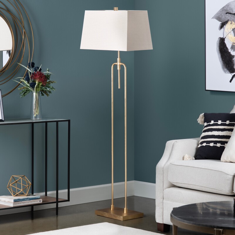 Salinas Floor Lamp CVAER1811