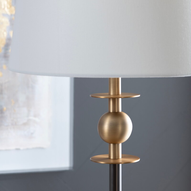 Chapman Floor Lamp CVAER1990