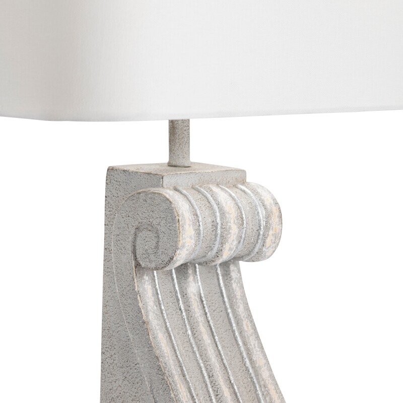 Corinthian Table Lamp CVAVP1686