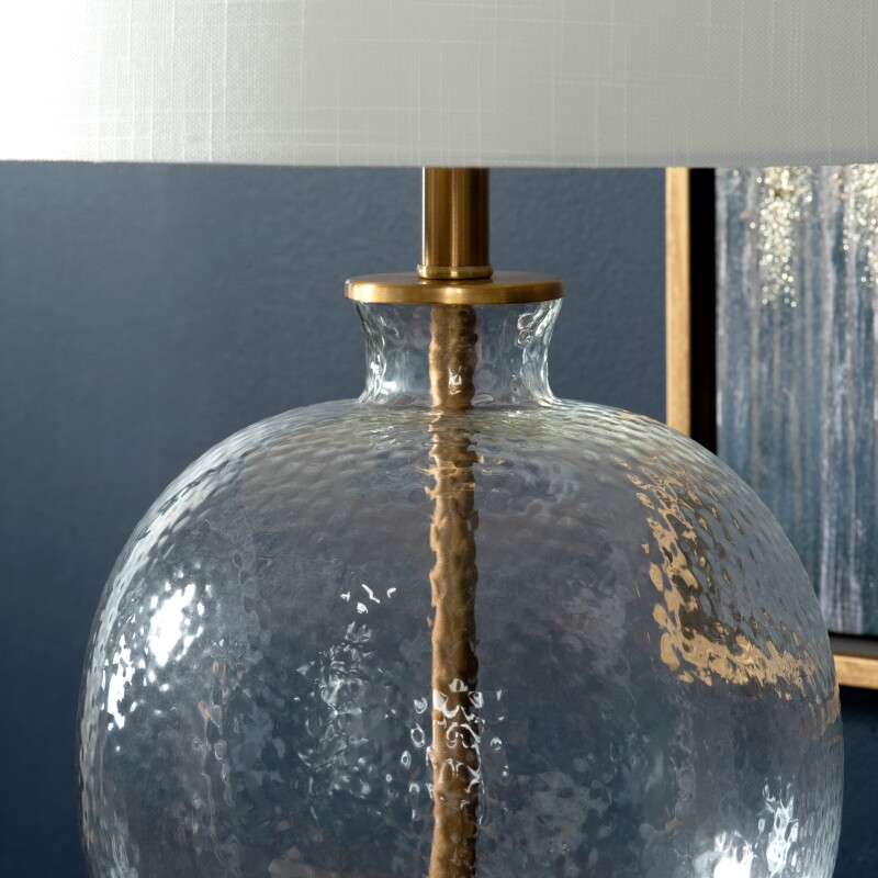 Clear Wilde Table Lamp CVAZBS080B