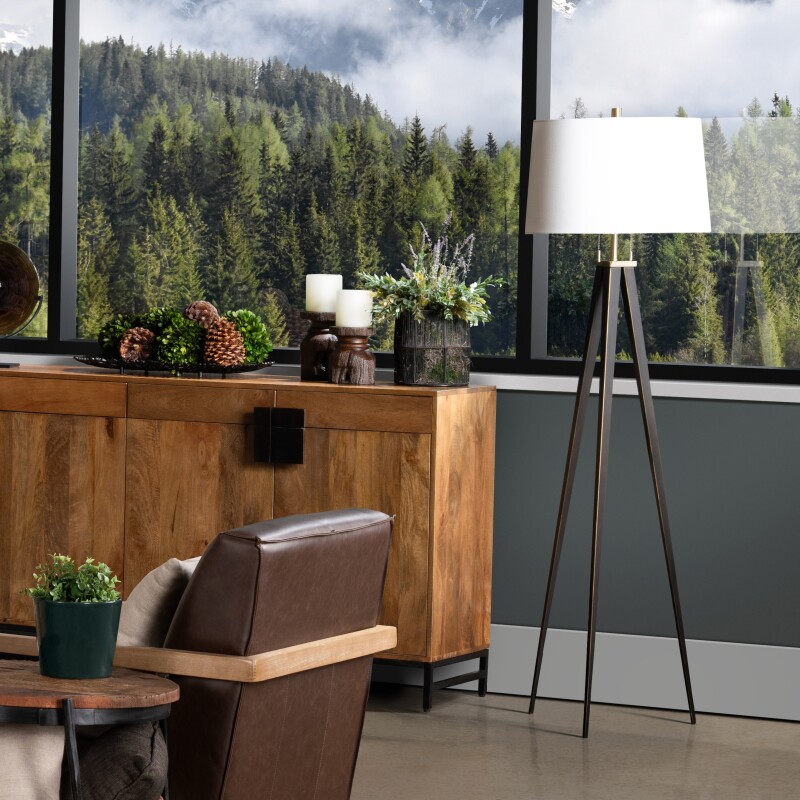 Lennon Floor Lamp CVAZER041