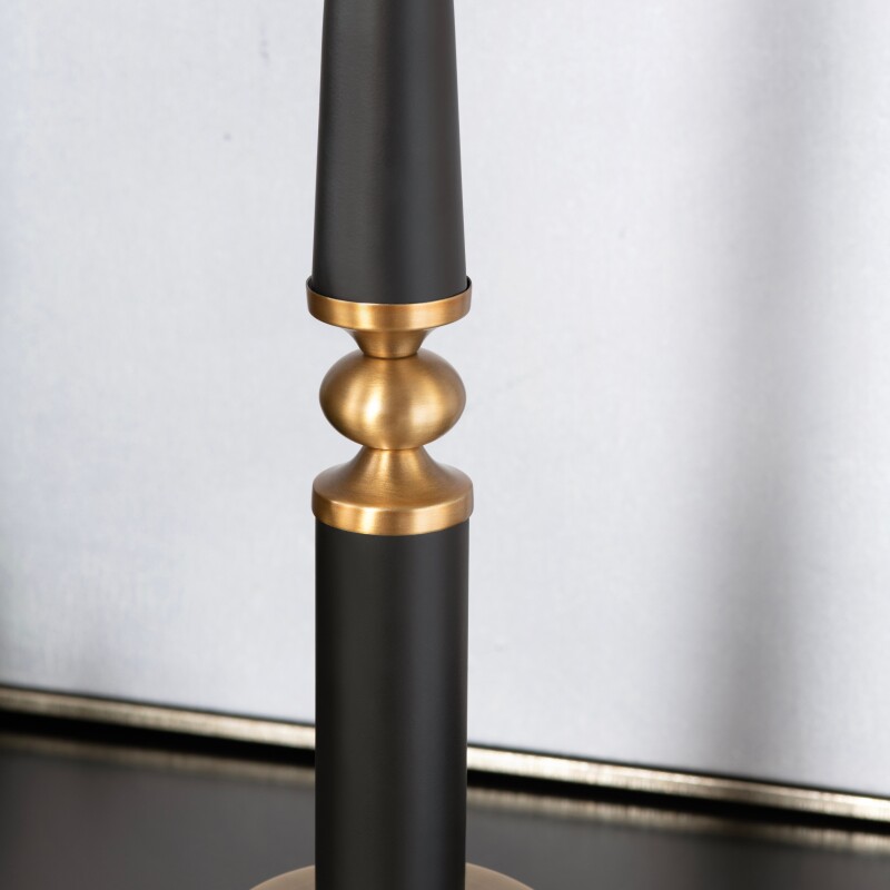 Claiborne Table Lamp CVAZER171