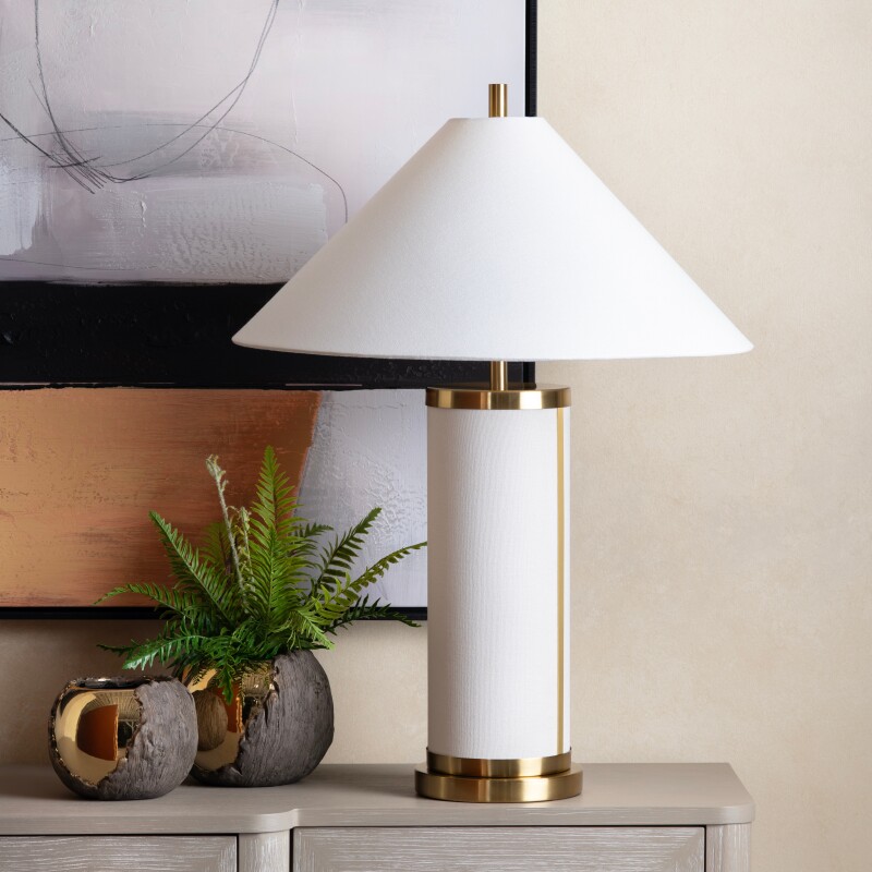 Wyndham Table Lamp CVAZER182