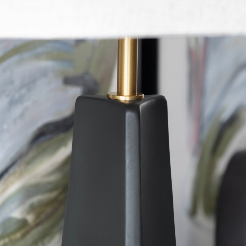 Russell Table Lamp CVAZP132