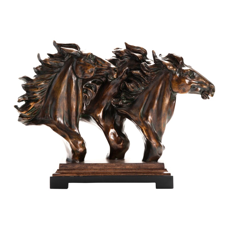 Running Free Statue CVDEP062