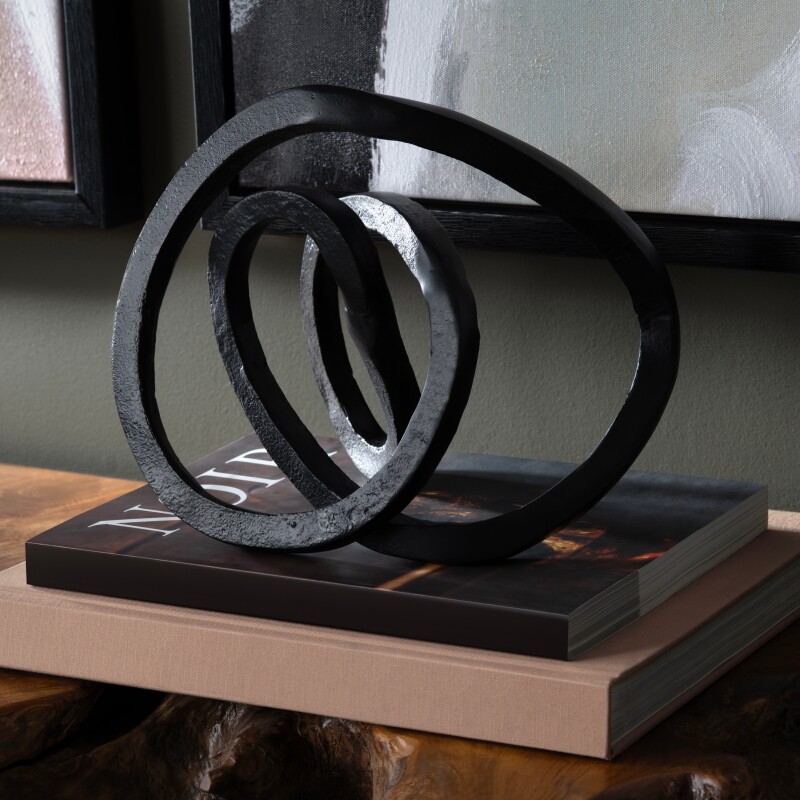 Othello Sculpture CVDZEN087
