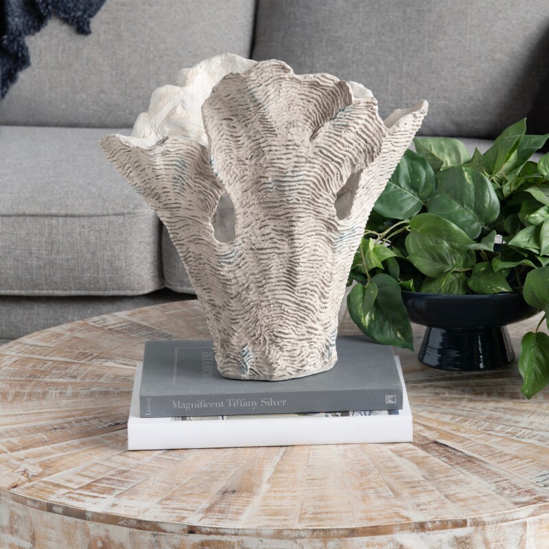 Deacon Coral Sculpture CVDZEP048L