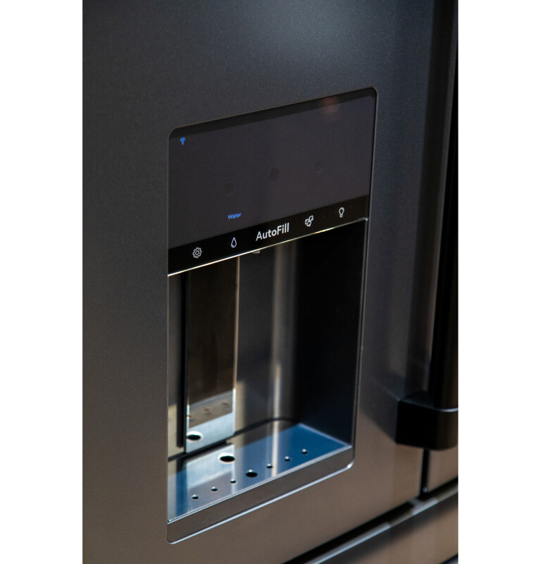 CAFÉ™ ENERGY STAR® 27.8 Cu. Ft. Smart 4-Door French-Door Refrigerator view 5
