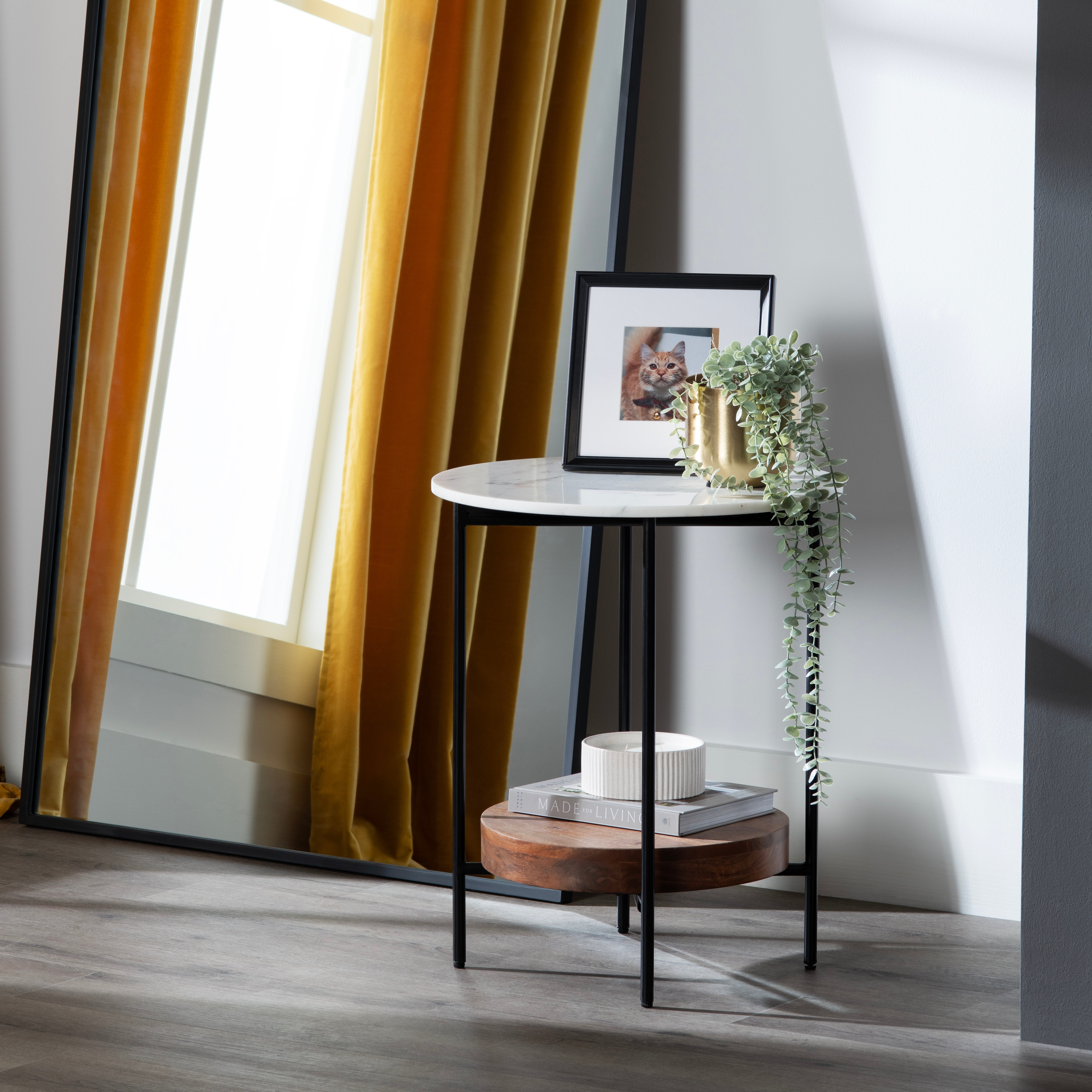 Brewpub End Table CVFNR4203