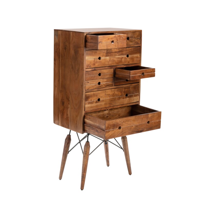 Center Hill Chest CVFNR874