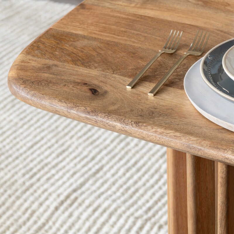 Sullivan Dining Table CVFNRD111