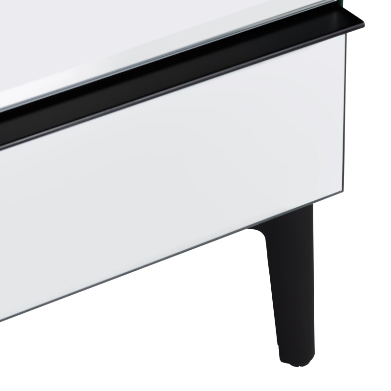 Henley Three-Drawer Chest CVFZR6194