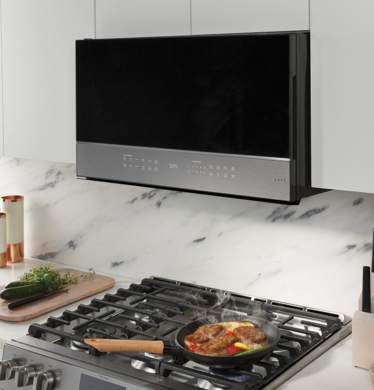 CAFÉ™ 2.1 Cu. Ft. Smart Over-the-Range Microwave Oven in Platinum Glass view 5
