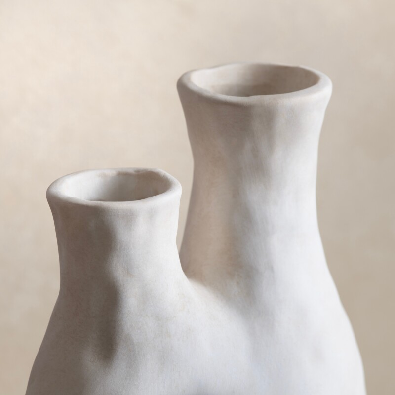 REEVES VASES CVVSA1143