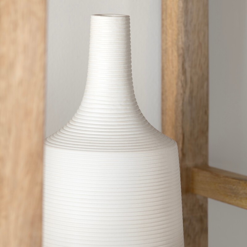 Tegan Vase CVVZSA004B