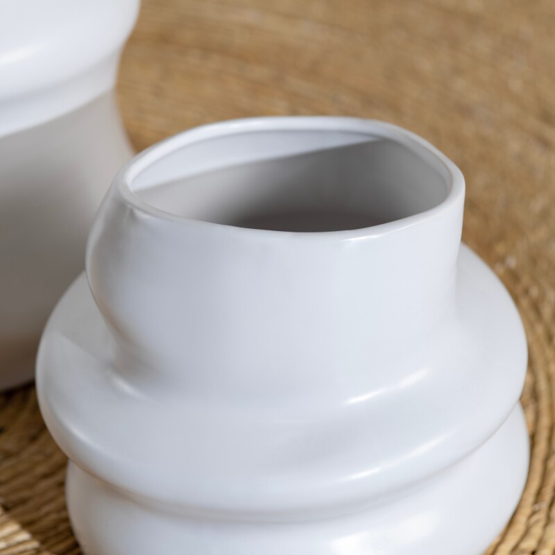 Merritt Vases CVVZSA040A