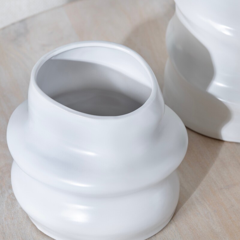 Merritt Vases CVVZSA040A