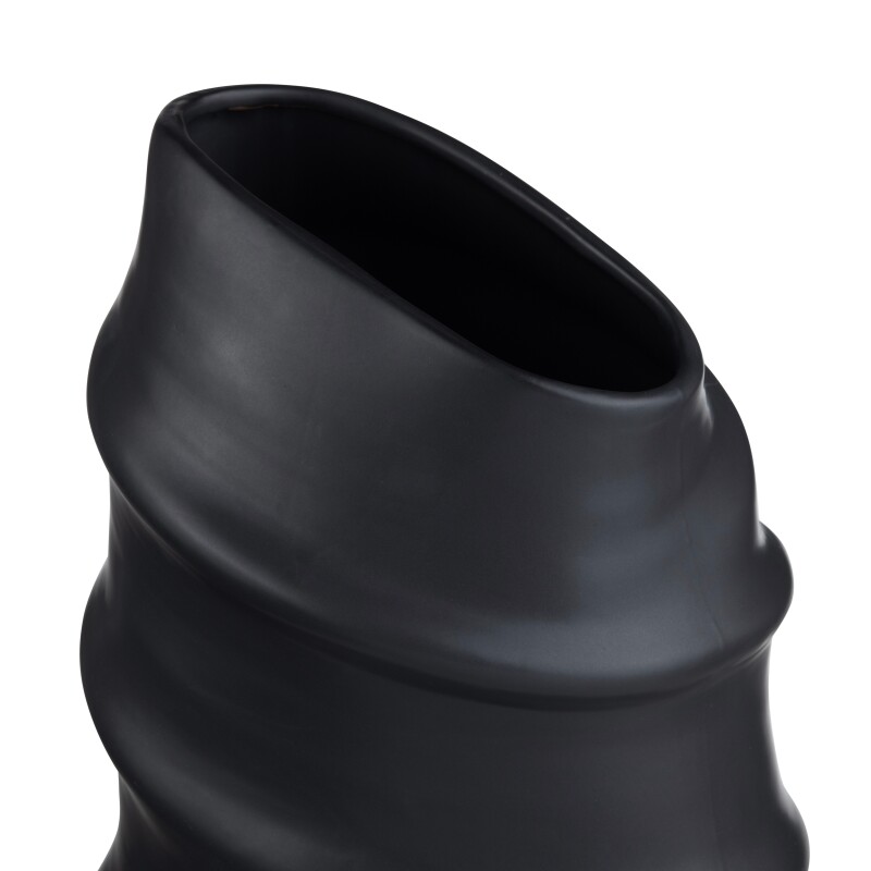 Merritt Vases CVVZSA040B