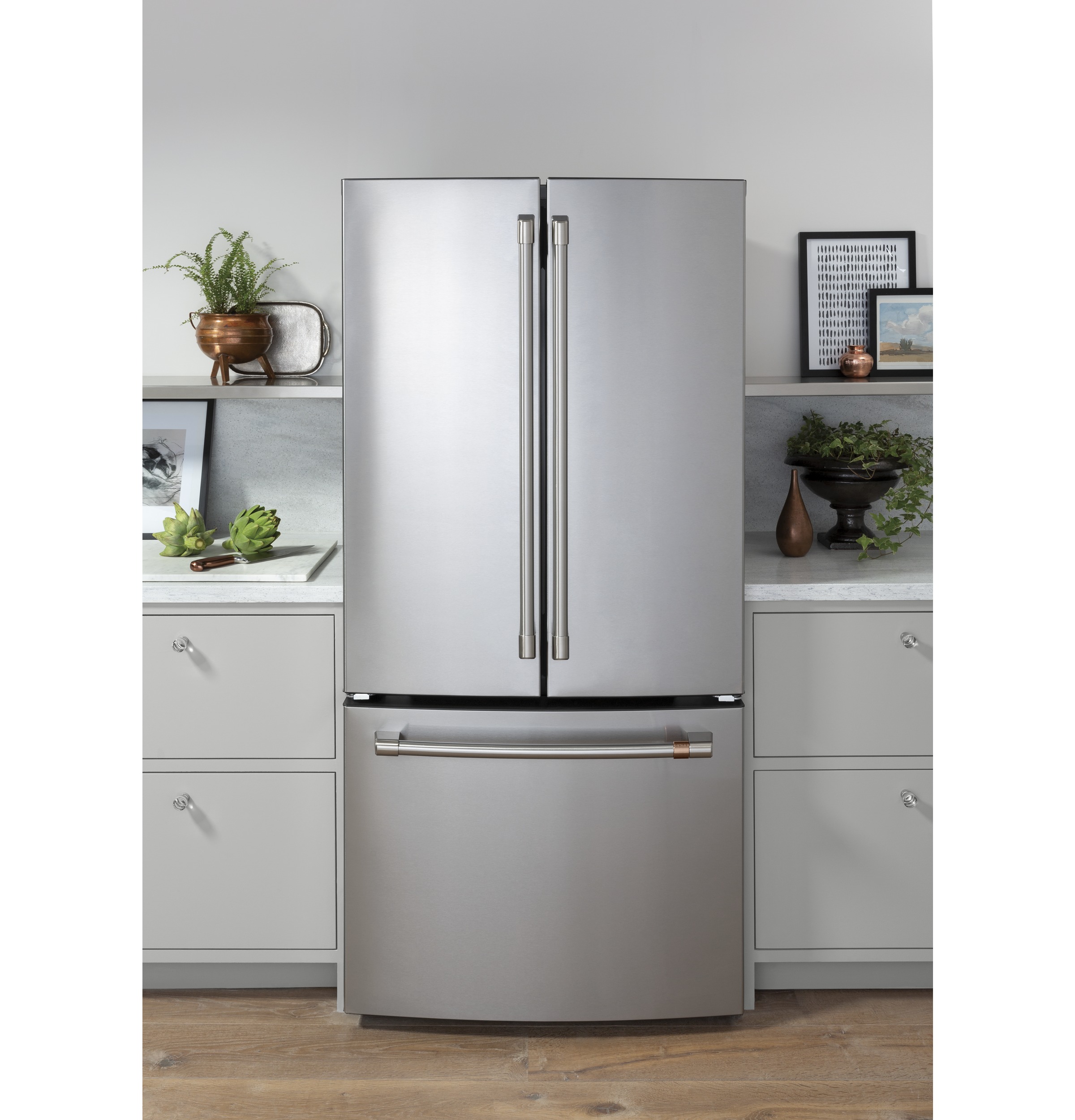 CAFÉ™ ENERGY STAR® 18.6 Cu. Ft. Counter-Depth French-Door Refrigerator view 16