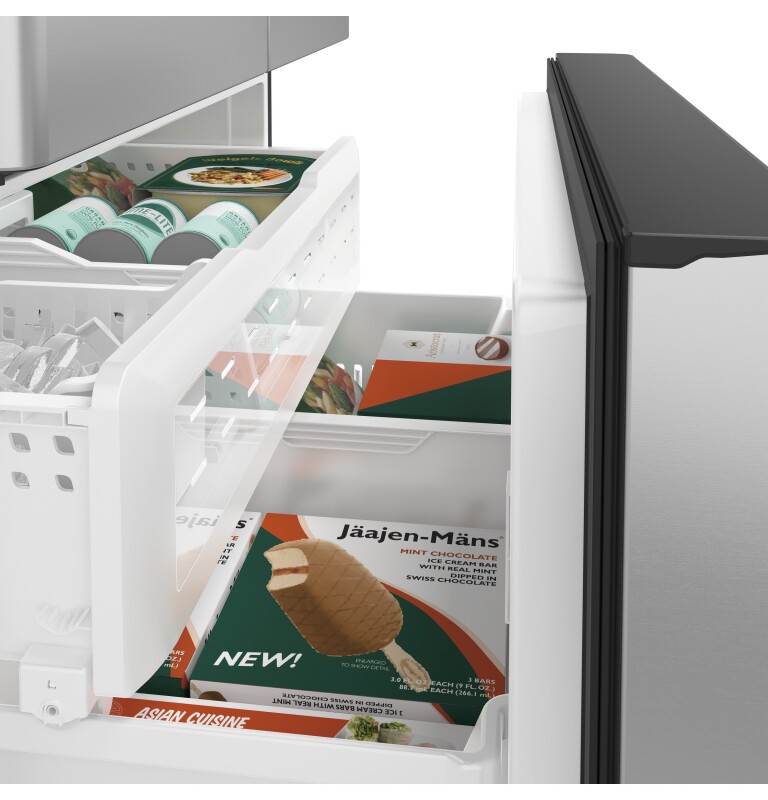 CAFÉ™ ENERGY STAR® 23.1 Cu. Ft. Smart Counter-Depth French-Door Refrigerator view 15