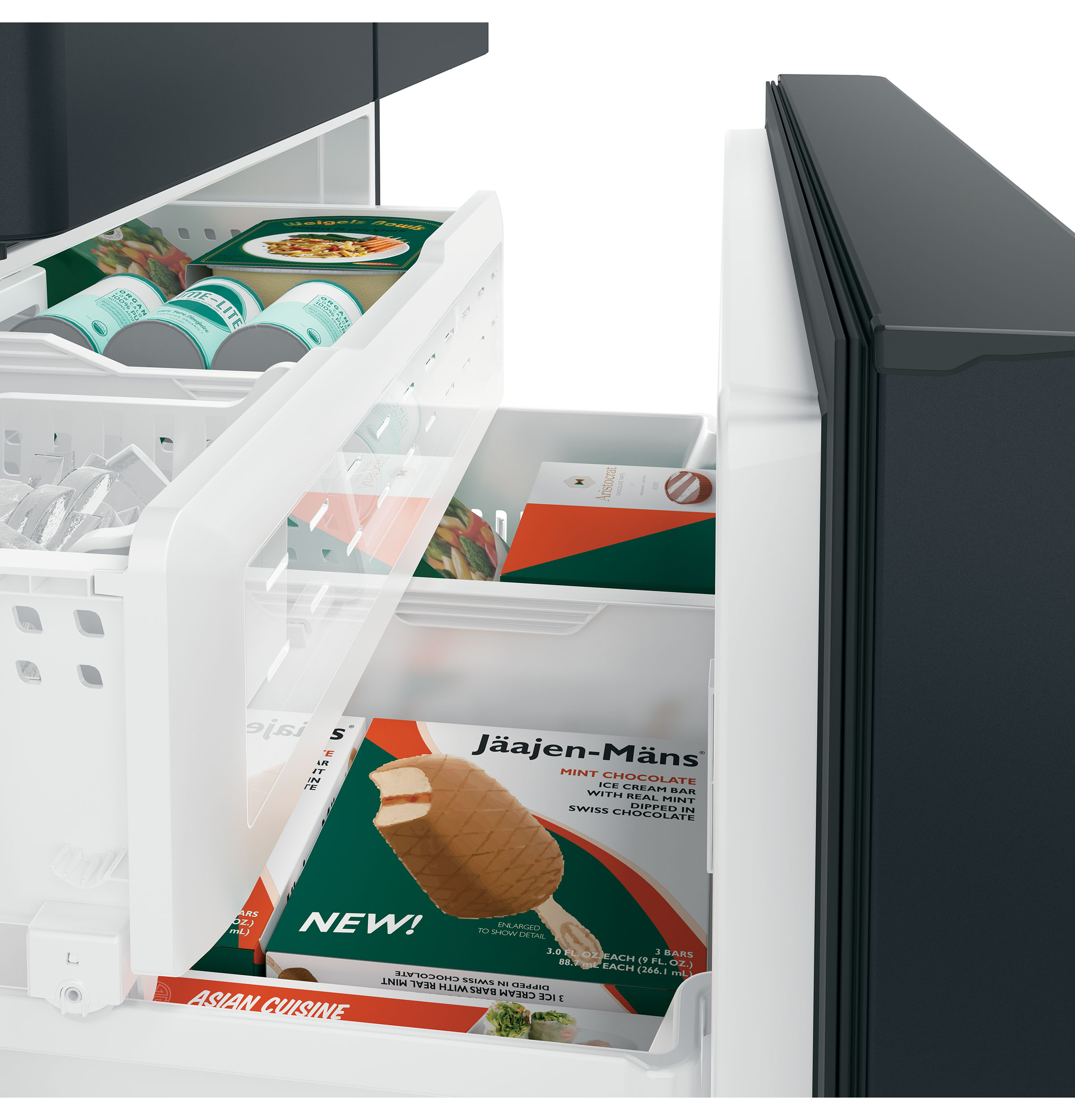 CAFÉ™ ENERGY STAR® 23.1 Cu. Ft. Smart Counter-Depth French-Door Refrigerator view 14