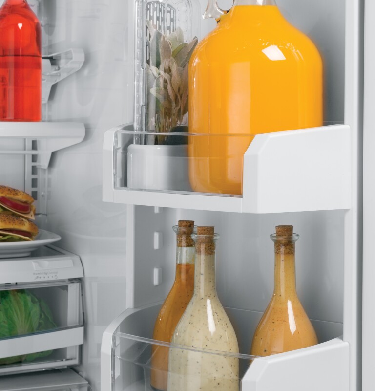 Café Series 20.7 Cu. Ft. Counter-depth French-door Refrigerator CWS21SSESS