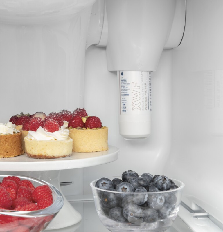 CAFÉ™ 21.9 Cu. Ft. Counter-Depth Side-By-Side Refrigerator view 10