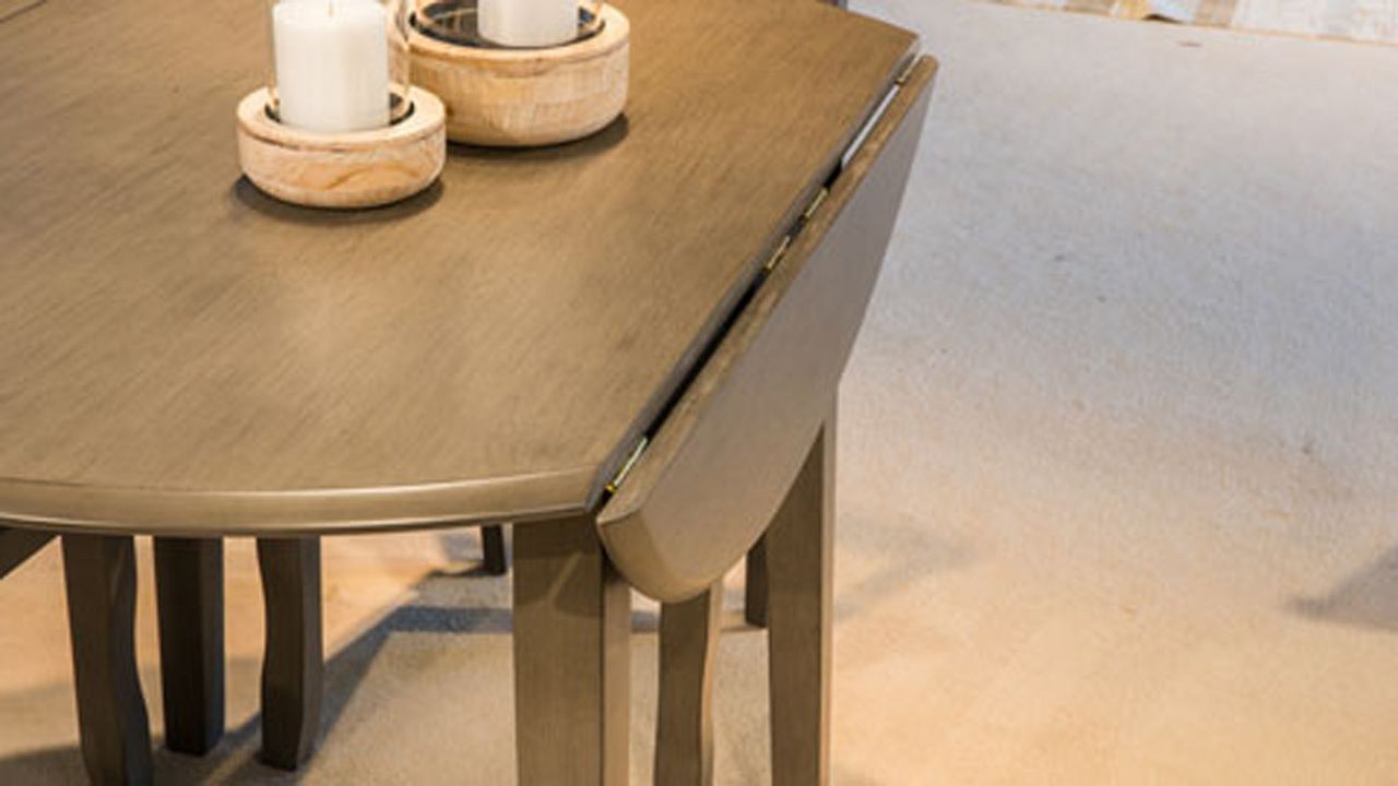 Shullden Dining Room Set In Gray D194D1