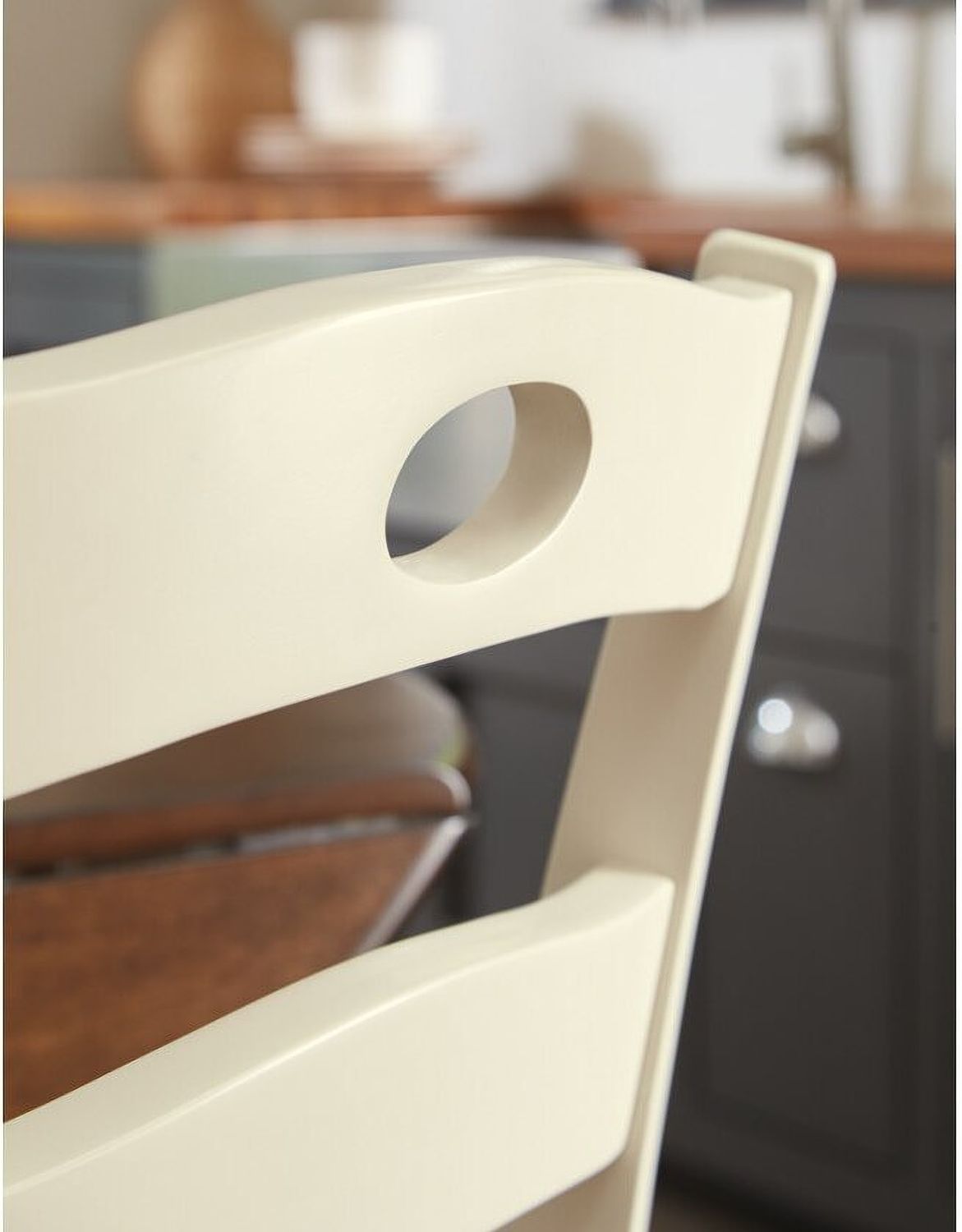 Woodanville White and Brown Side Chair Set of 2 D33501