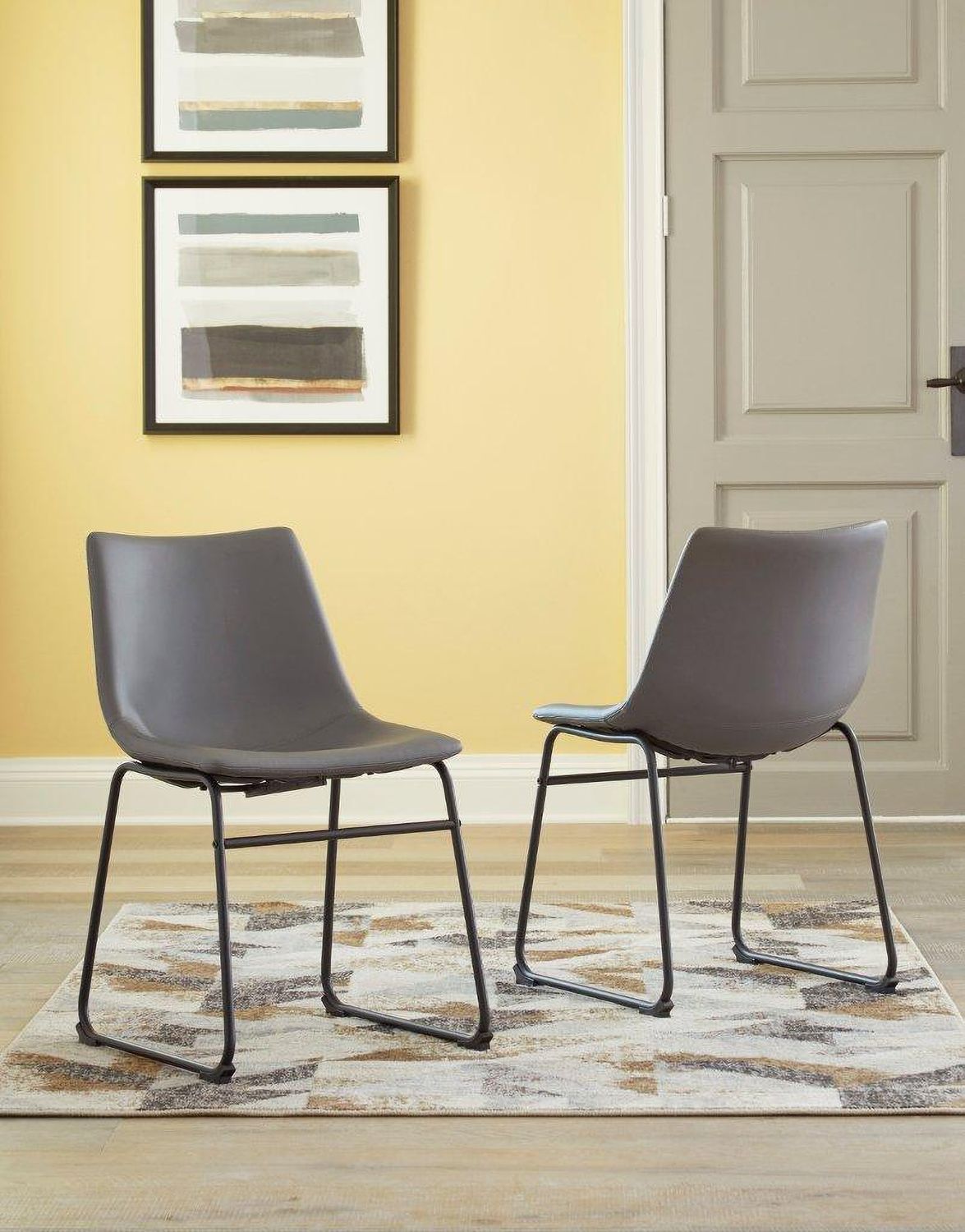Centiar Gray Side Chair Set of 2 D37208
