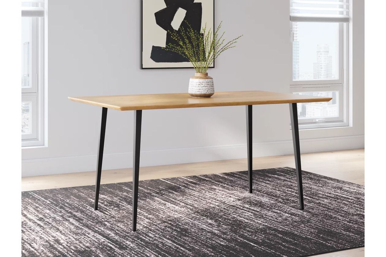 Gretlynn 5-Piece Dining Room Set In Black and Natural D501D3