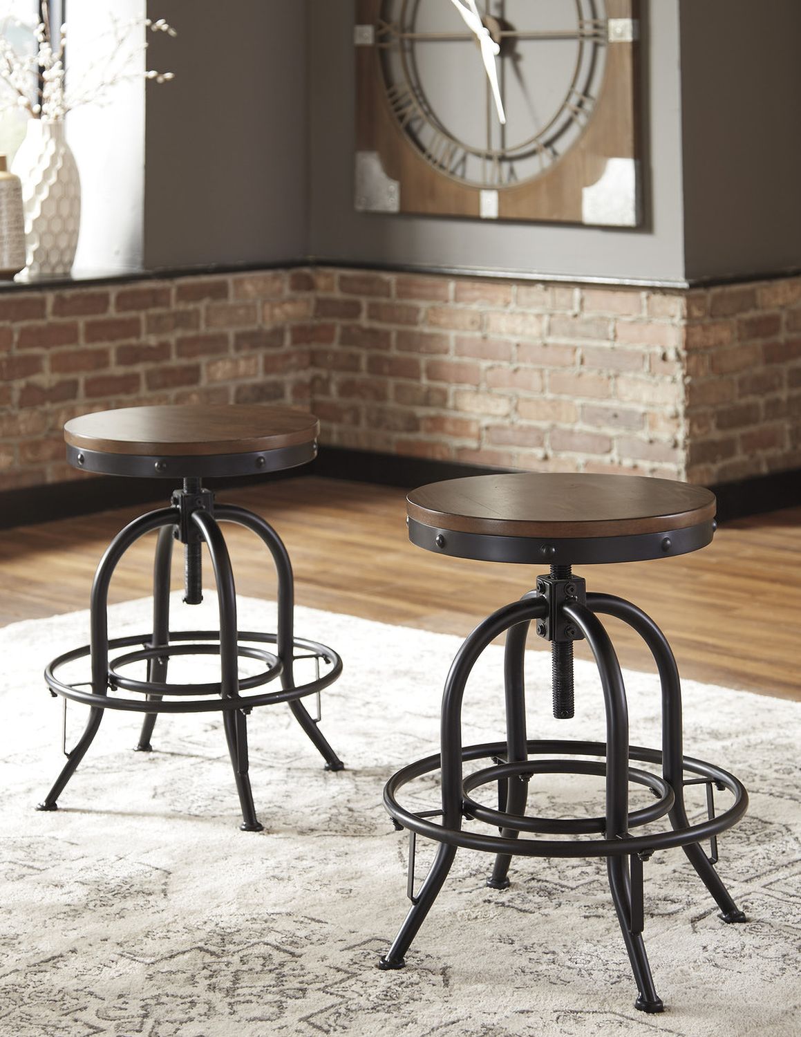 Valebeck Brown Swivel Barstool Set of 2 D546224