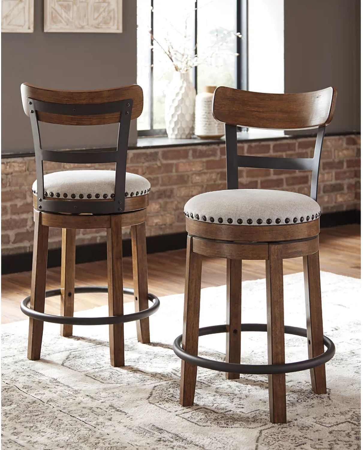 Valebeck Beige Tall Upholstered Swivel Barstool D546430