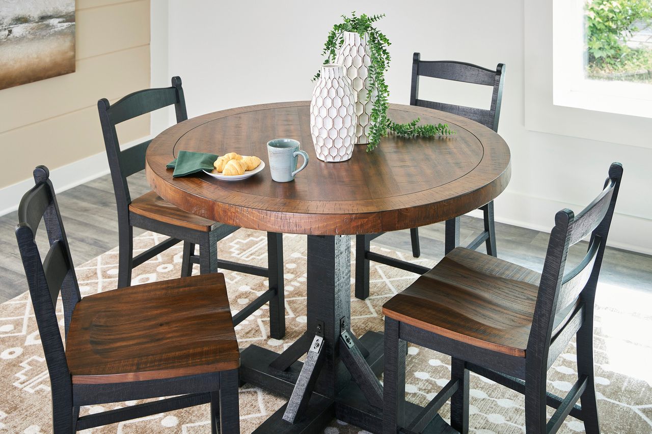 Valebeck Counter Height Dining Room Set In Multi D546D25