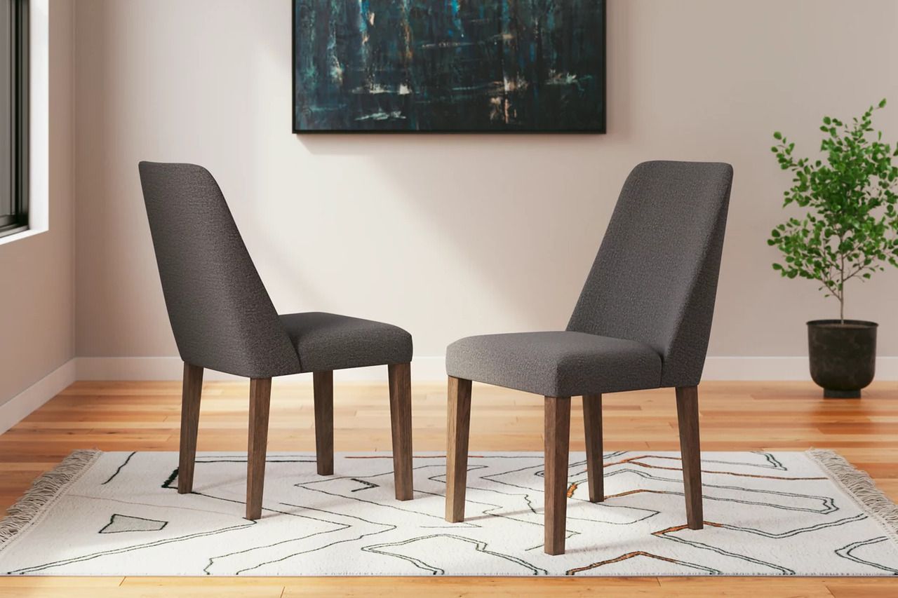 Lyncott Extension Dining Room Set In Brown and Charcoal D615D25