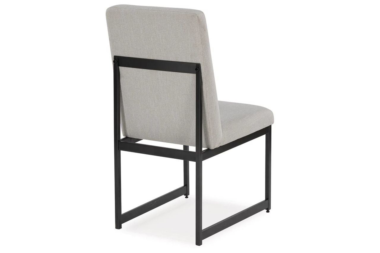Tomtyn Dining Chair Set of 2 In Light Brown D62201