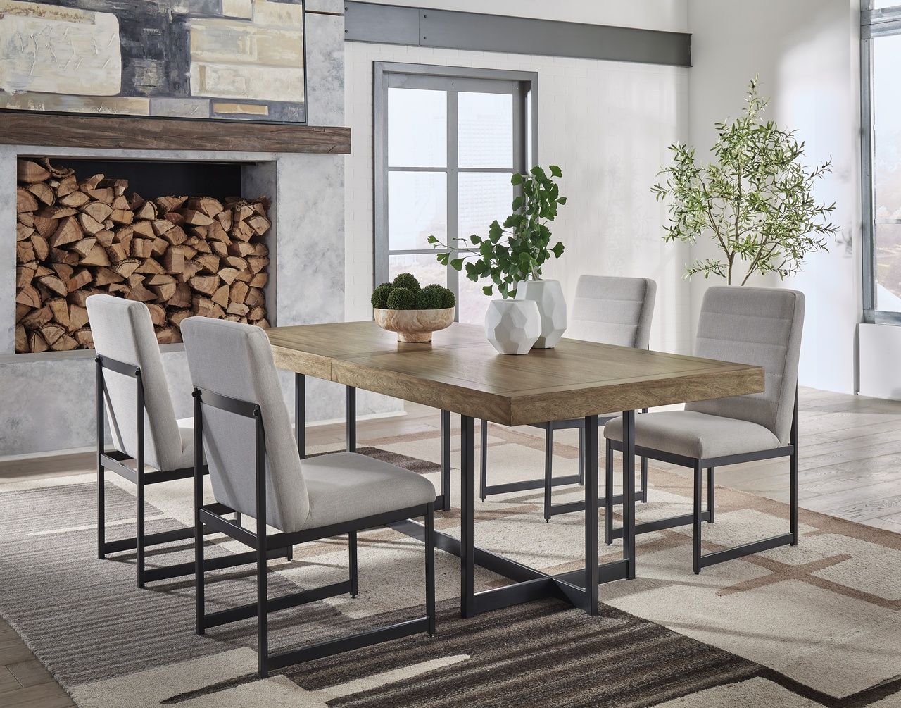 Tomtyn Dining Chair Set of 2 In Light Brown D62201