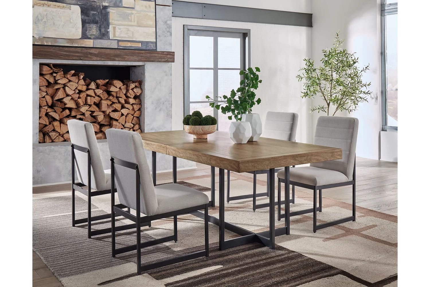 Tomtyn Dining Room Set In Light Brown D622D1