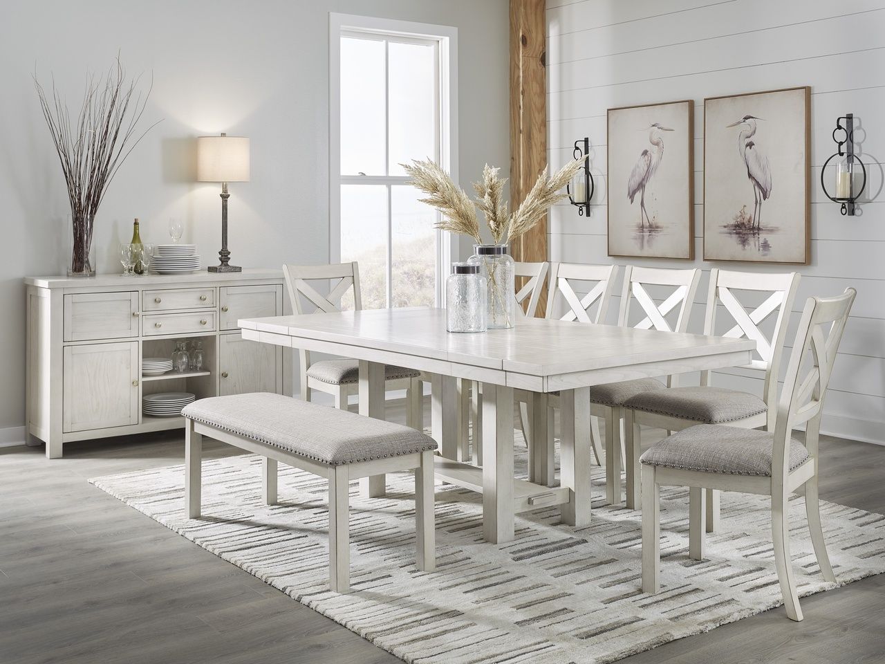 Robbinsdale 48 Inch Dining Bench In Antique White D64200