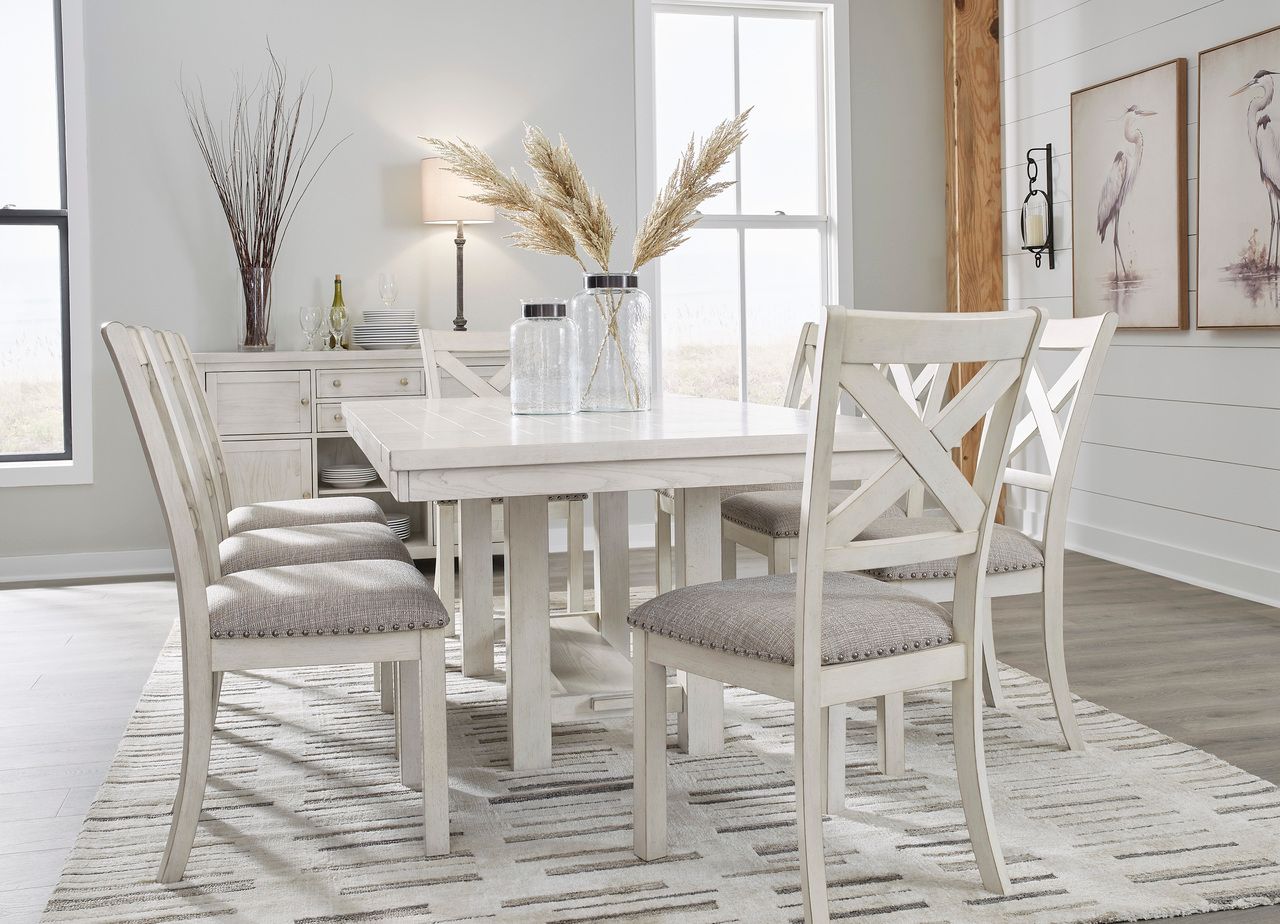 Robbinsdale Dining Extension Table In Antique White D64245