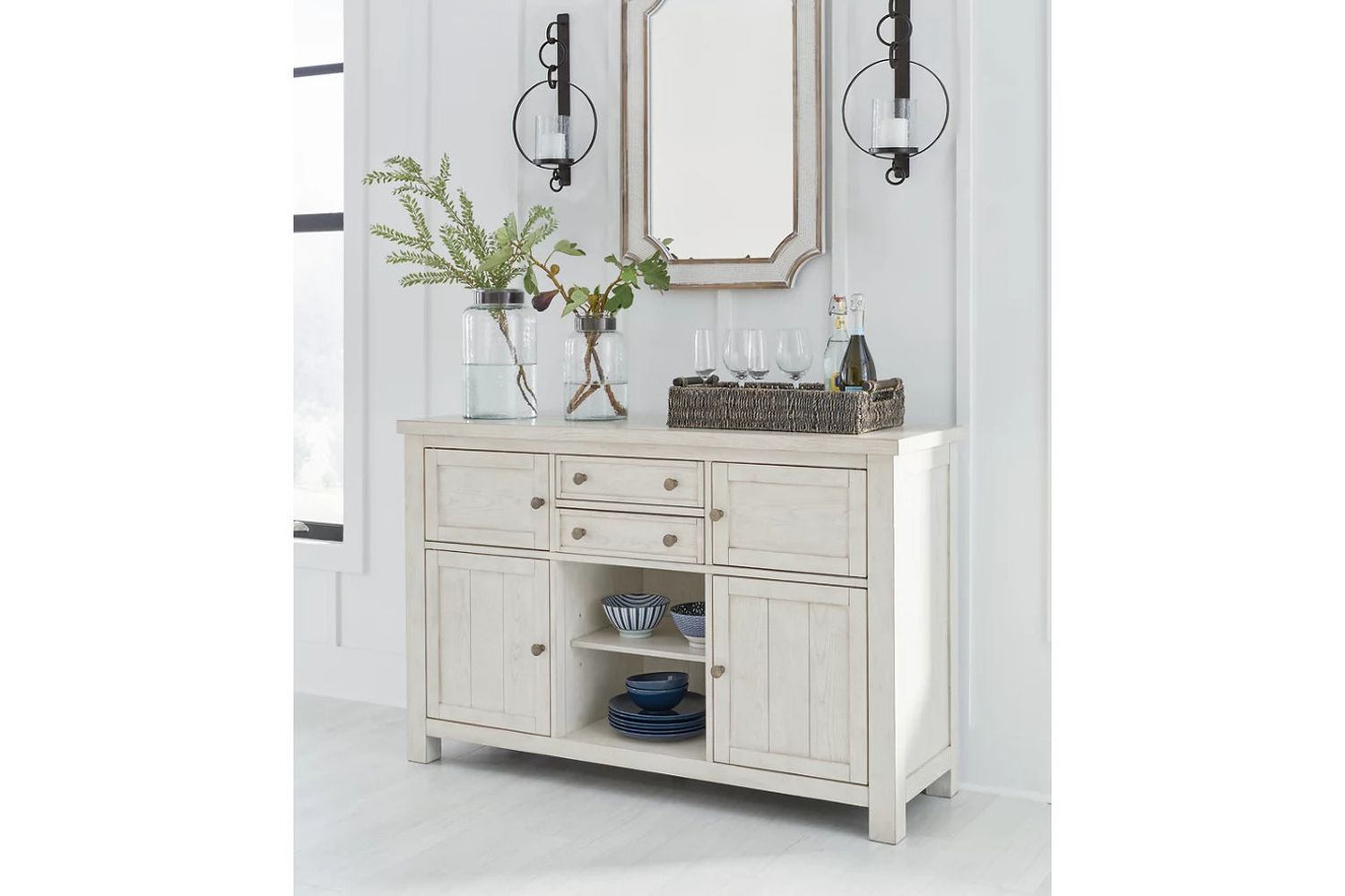 Robbinsdale Dining Server In Antique White D64260