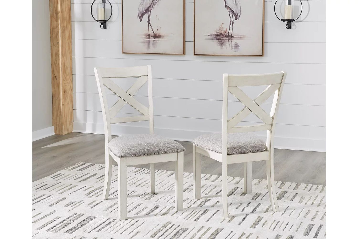 Robbinsdale Dining Room Set In Antique White D642D3
