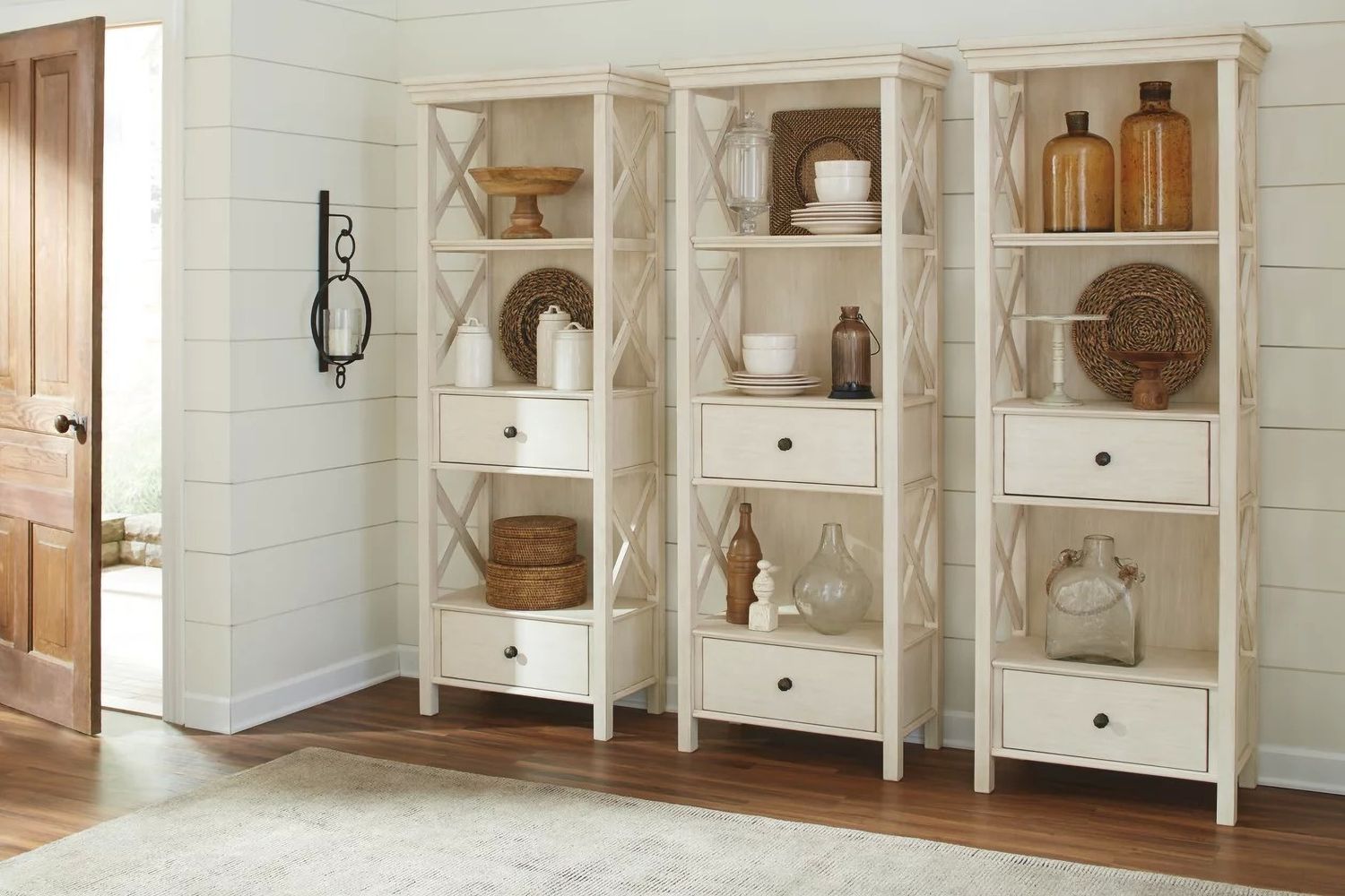 Bolanburg White and Gray Display Cabinet D64776