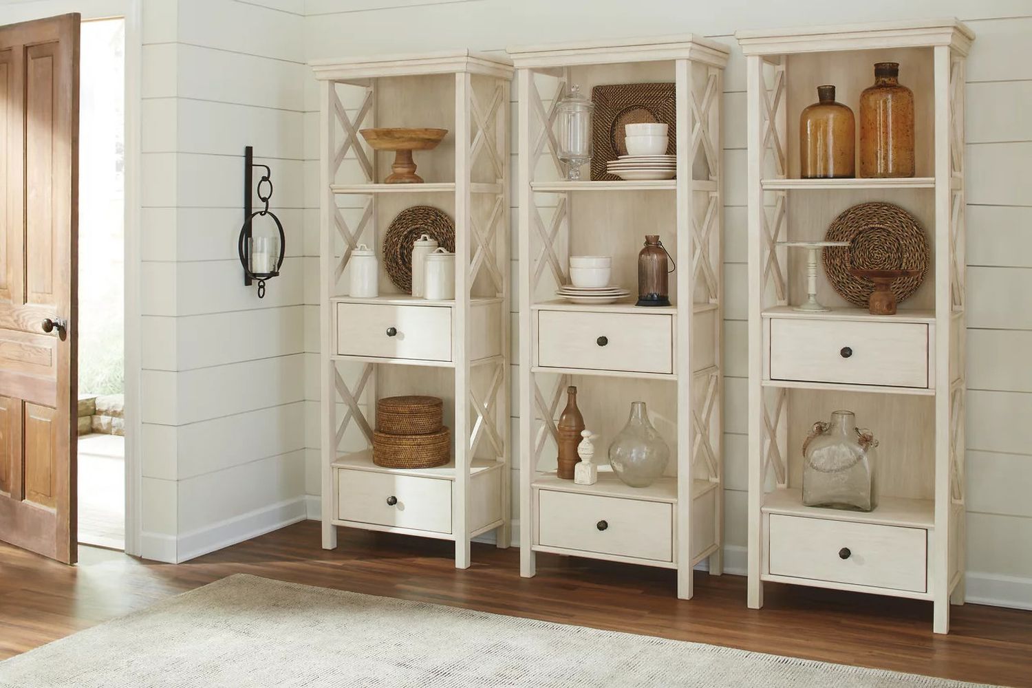 Bolanburg White and Gray Display Cabinet D64776