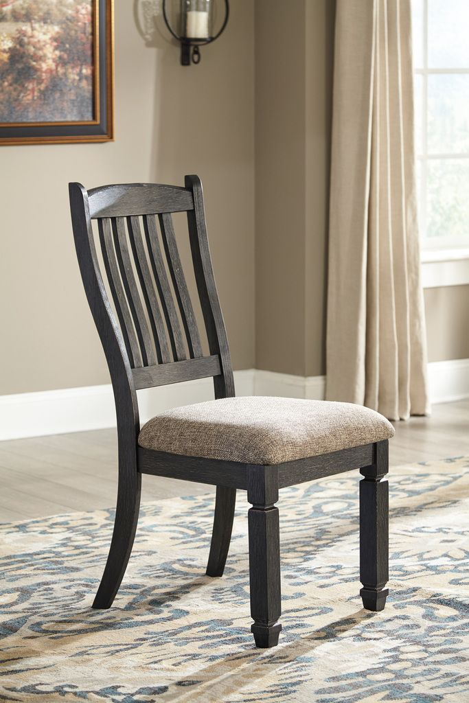Tyler Creek Black And Gray Upholstered Side Chair Set of 2 D73601
